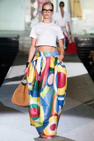 Look 4